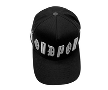 Load image into Gallery viewer, HOODPORT “SCROLL” SNAPBACK
